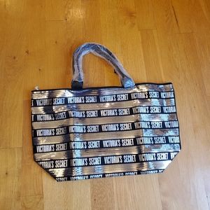 NWT Large Victoria's Secret Tote & Clutch